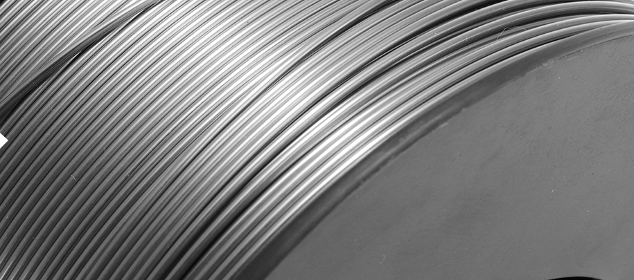 Rustfritt stålspole og kontrollrørledning